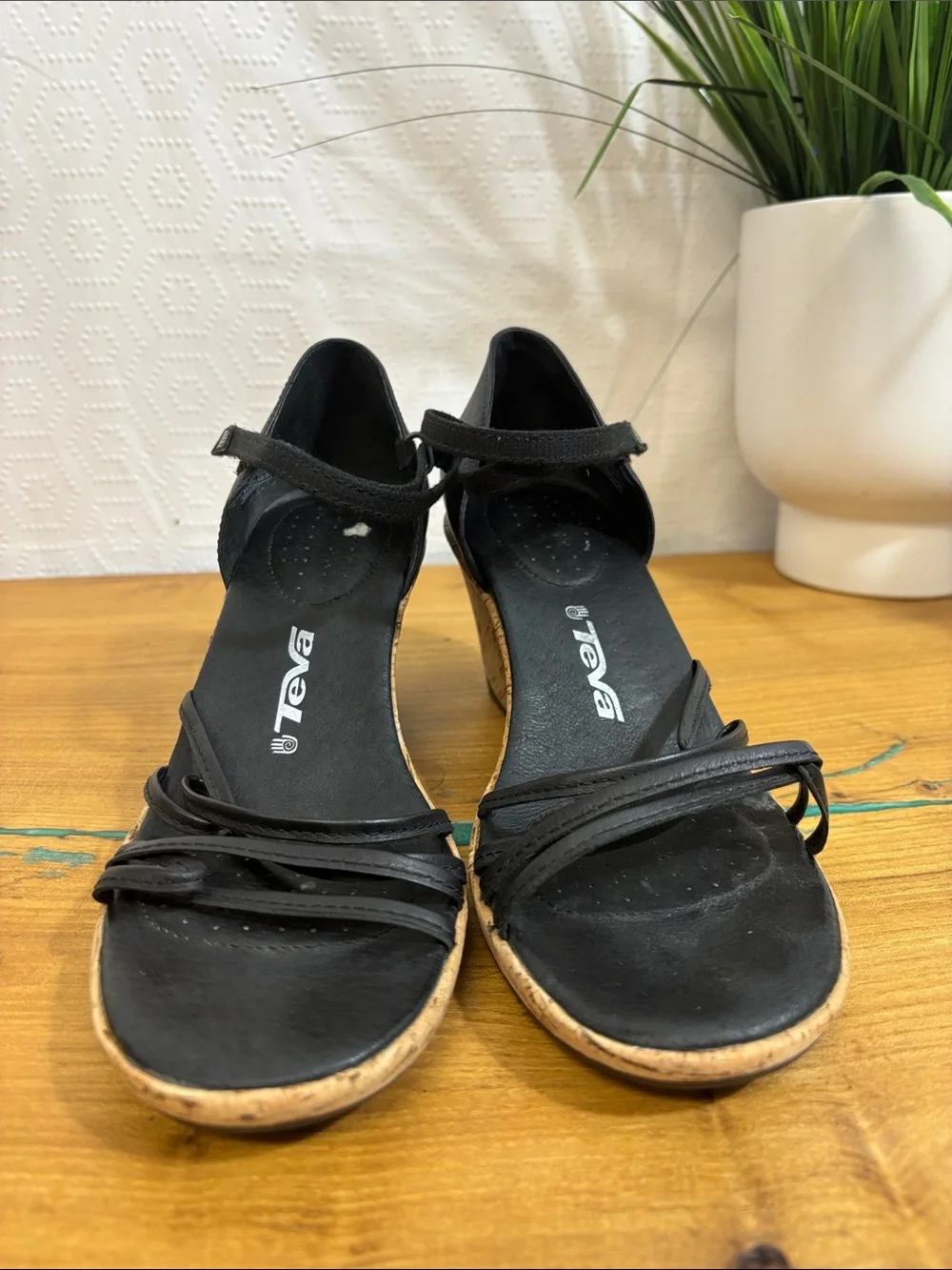 Teva Cork Wedge Sandals Riviera Strappy Black EUC